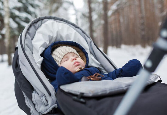 Niyə Valideynlər Uşaqlarını İskandinav ölkələrində açıq havada yatdırırlar?